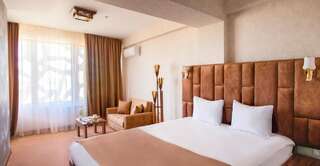 Отель Alison Hotel Баку Двухместный номер Делюкс с 1 кроватью и видом на море-7